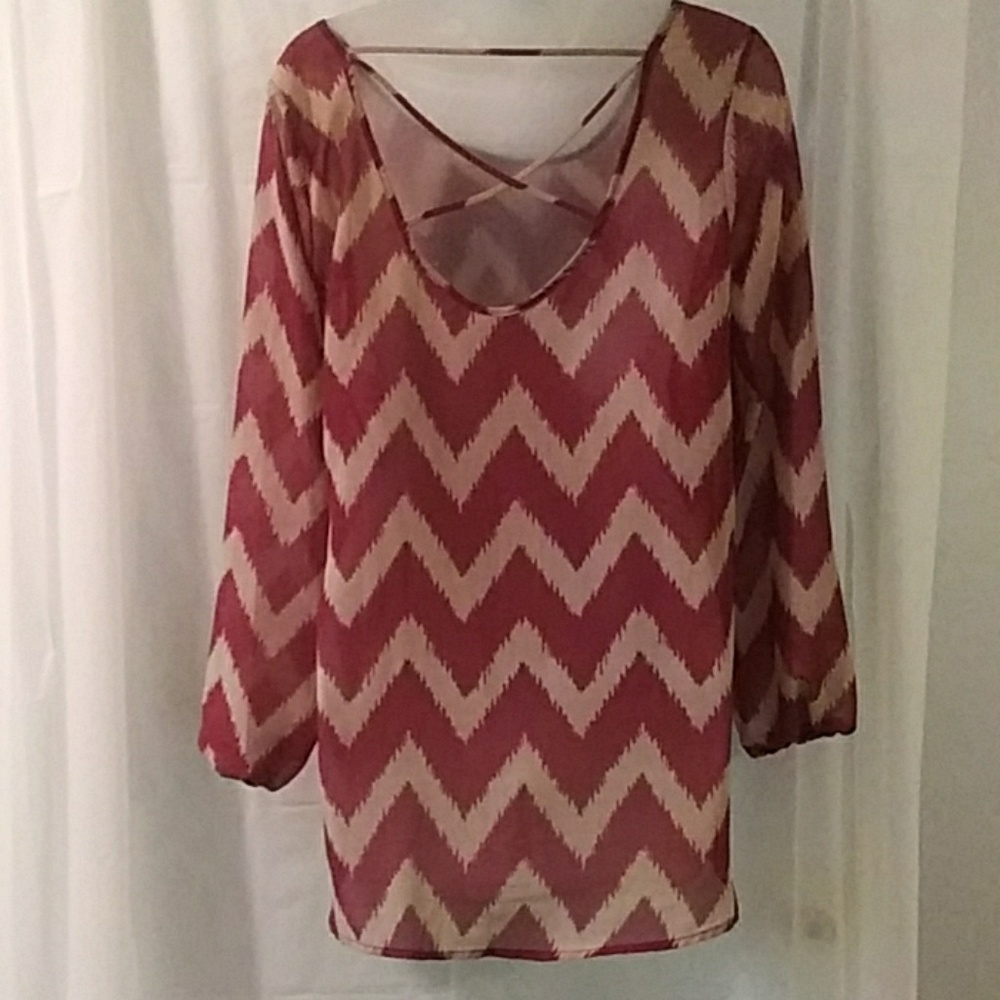 Charming Charlie Chevron Top with Criss Cross Back - Picture 5 of 7